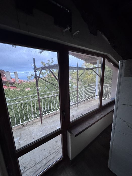 PVC Дограма цвят златист дъб