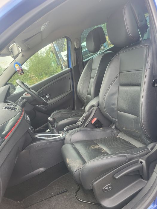Piese renault megan 3 facelift an 2015 motor 1.6 dci 80.000 km