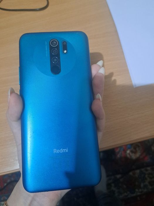 Продам redmi 9. В хорошем состоянии  бу