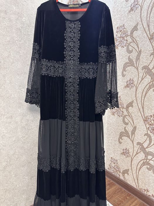 Велюровая платья для женшин