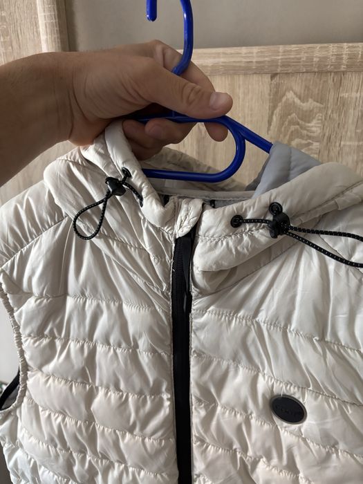 Мъжки елек Bershka и Zara