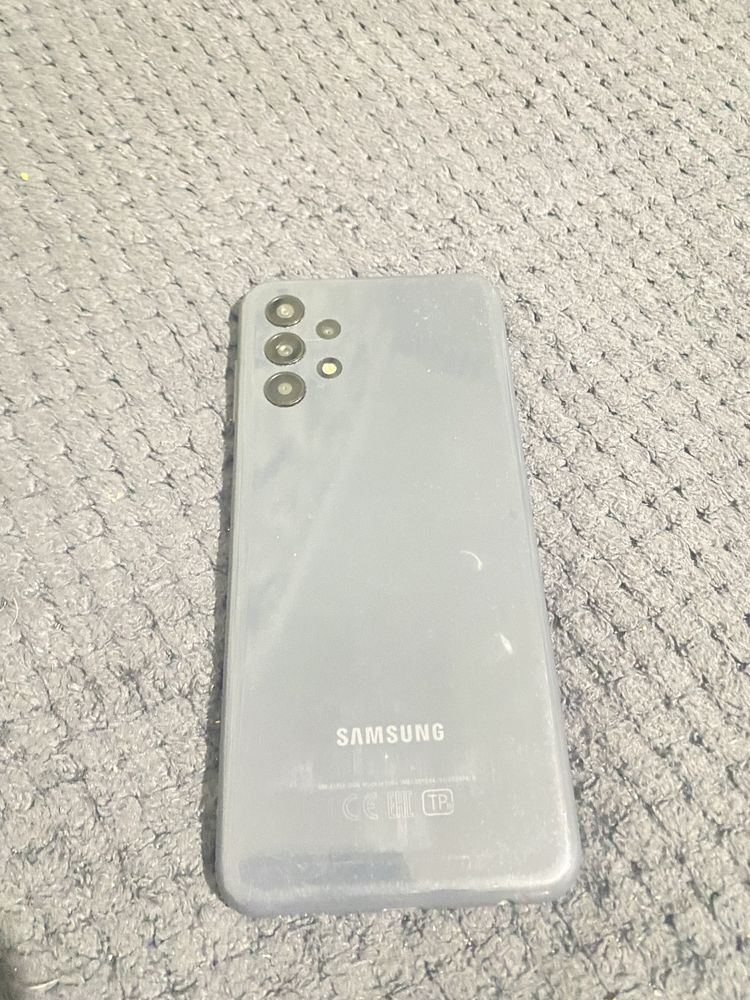 Продам телефон Samsung Galaxy A13