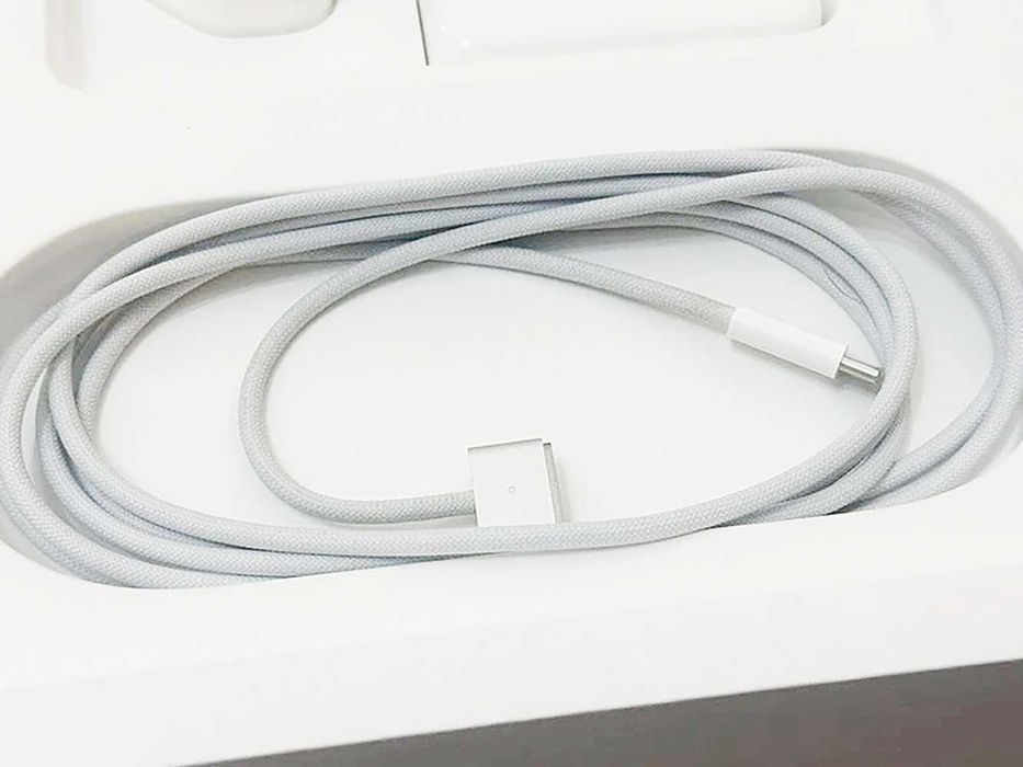 Macbook Pro 16 M1 Pro | 16 GB RAM | 512 GB SSD - много запазен