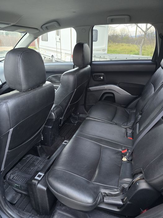 Vand suv Mitshubishi outlander 4x4