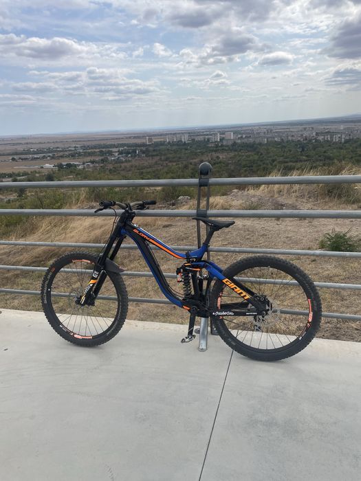 Продавам giant glory