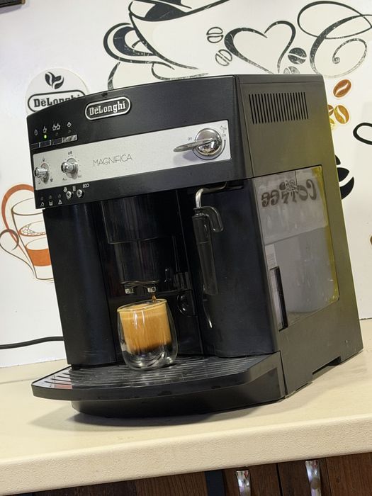 Кафемашина кафе автомат delonghi magnifica с гаранция