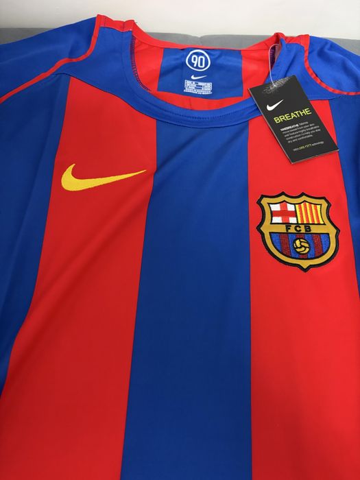 tricou fotbal jersey retro Barcelona Ronaldinho 10 04/05