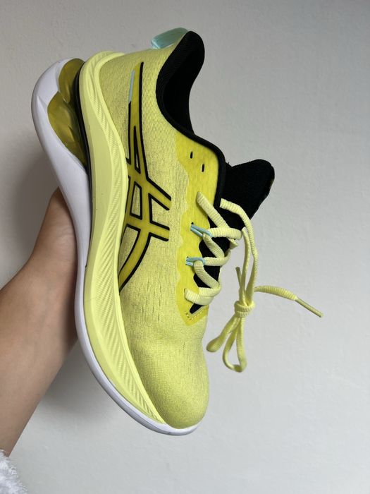 Adidasi Asics Noi