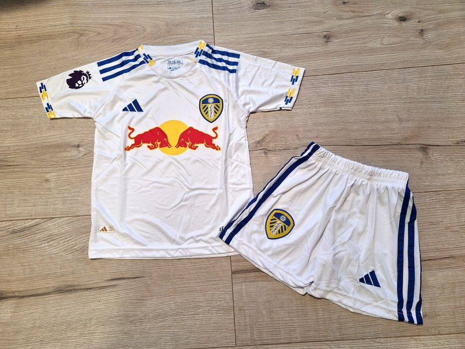 Детски екип на Лийдс Юнайтед сезон 25/26!