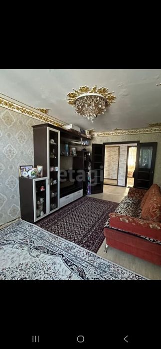 Продам квартиру 3 комнатную