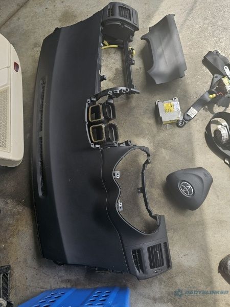 Kit airbag TOYOTA AURIS (_E15_) [ 2006 - 2012 ]