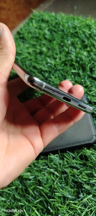 Samsung s20 plus 5g 12x256 sotiladi holati a'lo