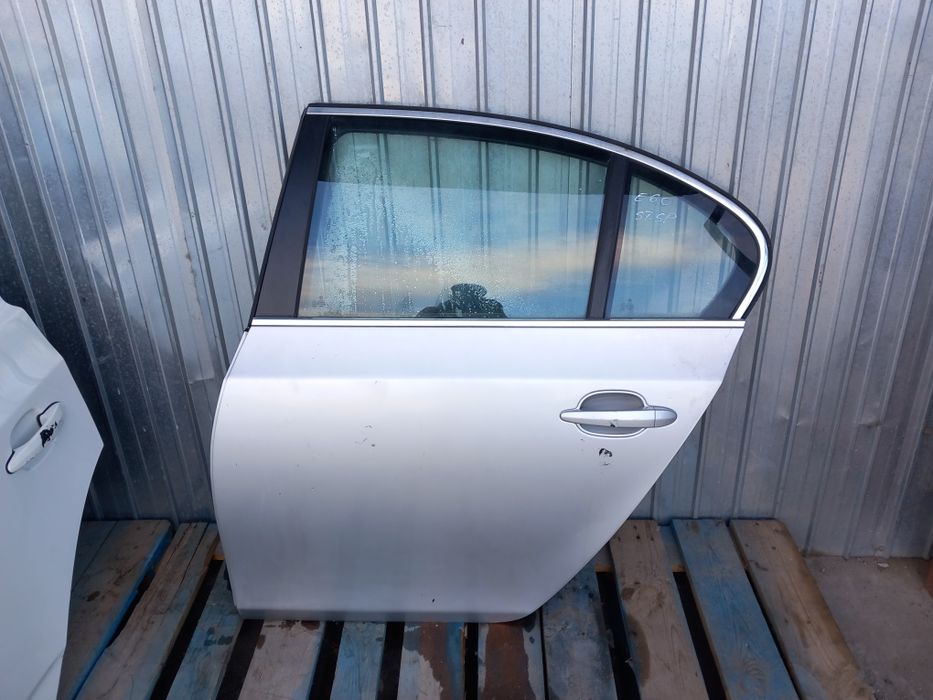 Usa stanga spate BMW e60 Seria 5 2006