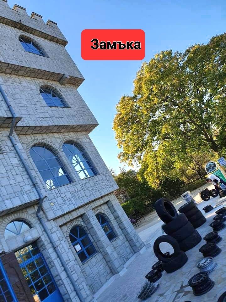 Джанти Reno 15 цола 5 болта перфектно състояние Замъка Ямбол
