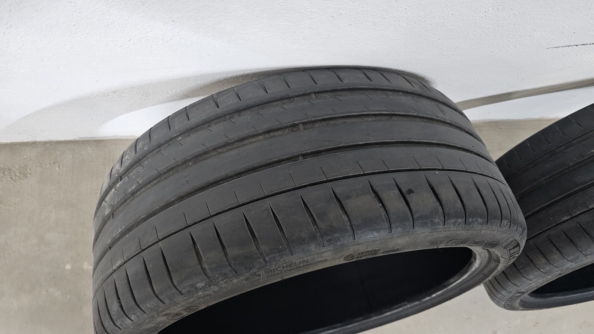 245 / 35 / 20 Michelin Pilot Sport 4S