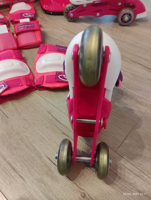 Set complet de role roz ferite mărimeajustabila  26  - 29 NOU