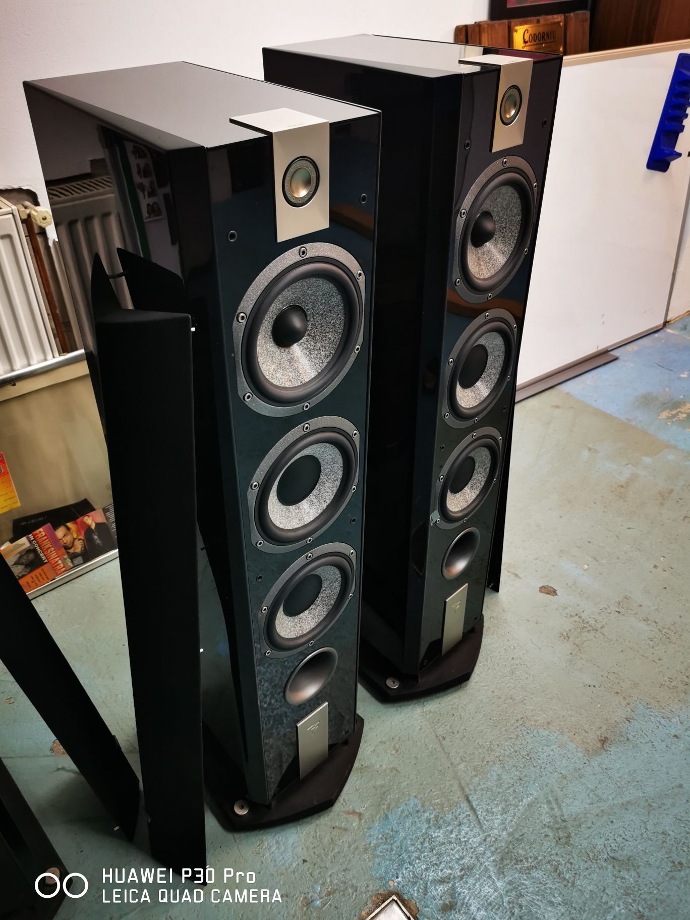 Boxe de podea tip coloane Focal Chorus 826 W.