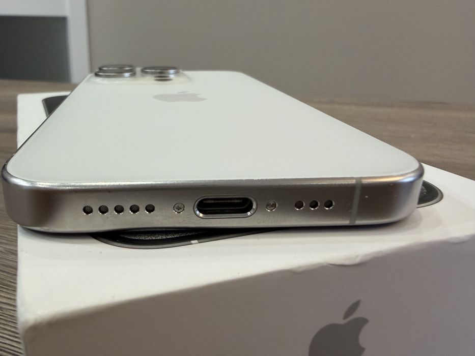 iPhone 15 Pro 256GB