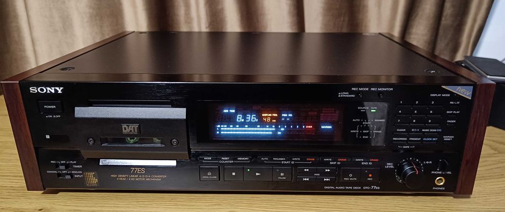 Sony DTC-77ES DAT (digital audio tape)