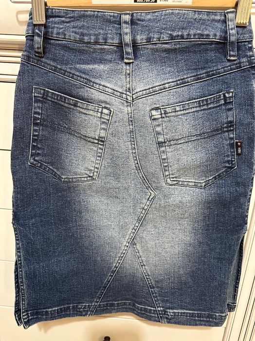 Fusta scurta de blugi