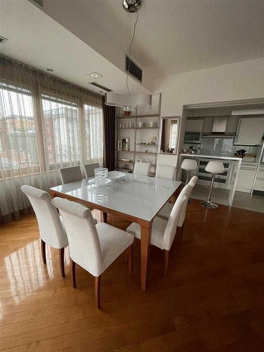 Дава се под наем Двустаен апартамент в Бургас, Славейков - 68 кв.м за 30.6 € - Снимка #2