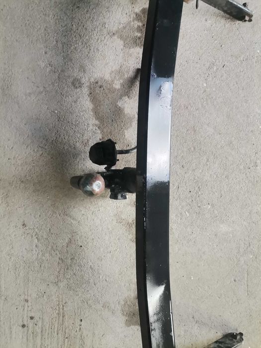 Vând cârlig remorcare vw golf 5 break