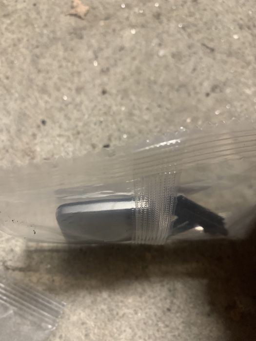 Pin grila aerisire E90