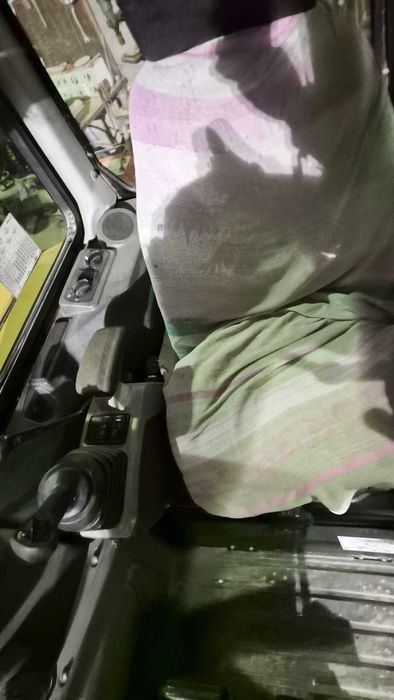 MiniExcavator Caterpillar 304E2 an 2016 4.220 ore 4 cupe import Italia