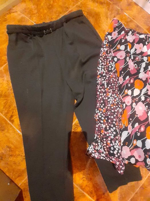 Pantaloni  și fustă mărime L