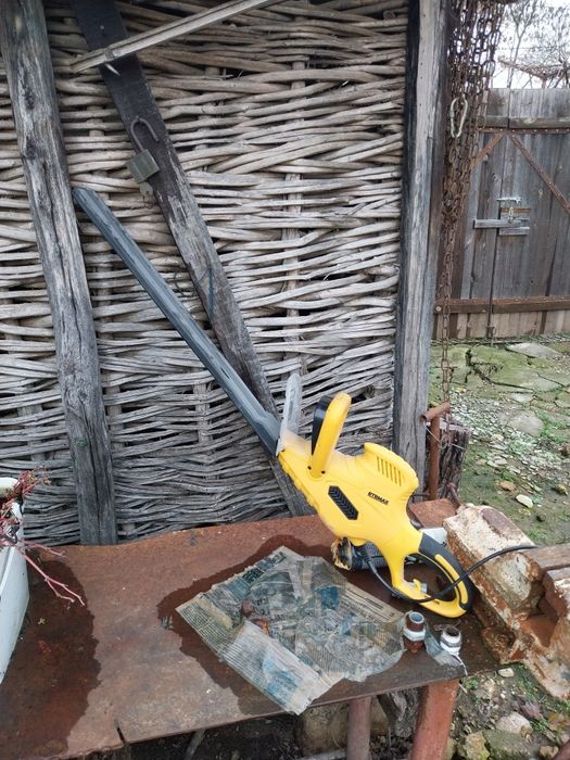 Електрически тример RTRMAX RTM925