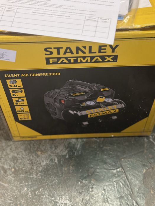 Компресор Stanley Fat Max FMXCM0003E