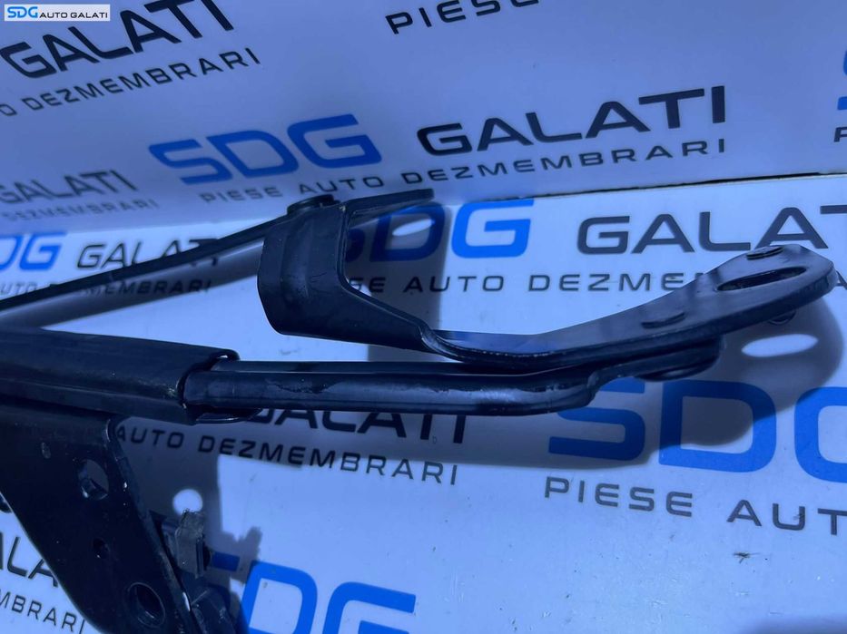 Balama Dreapta Capac Capota Portbagaj Volkswagen EOS 2006 - 2016 Cod 1Q0827302C