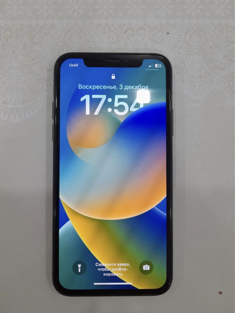 Iphone x ideal 64 gb face iwlidi 200$