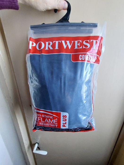 Combinezon antistatic ignifug L