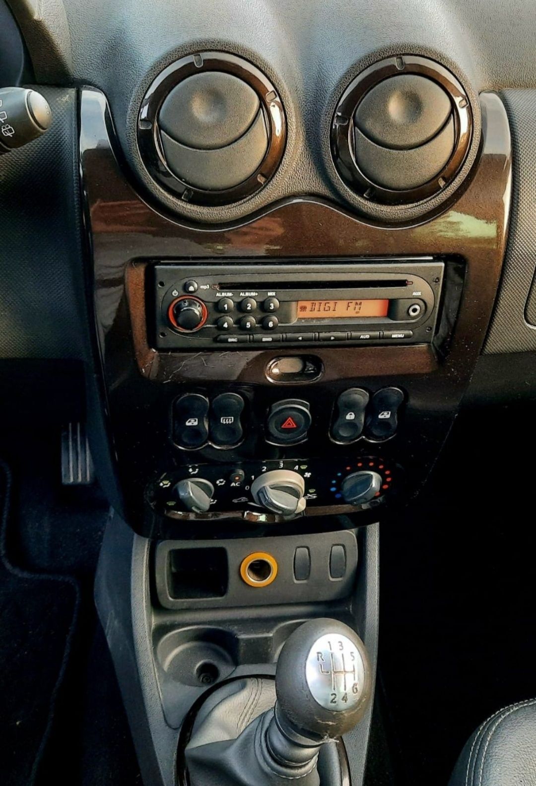 Dacia Duster 1,5 dci euro 5, condiție foarte bună, înscris RO