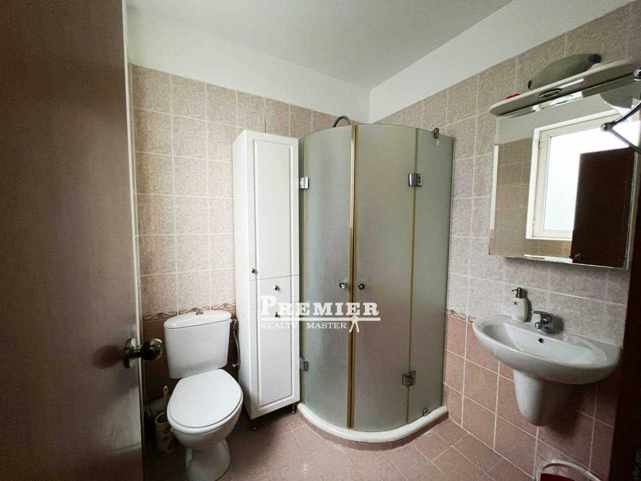Продава се Двустаен апартамент в Свети Влас - 53 кв.м за 1434 €/кв.м - Снимка #3