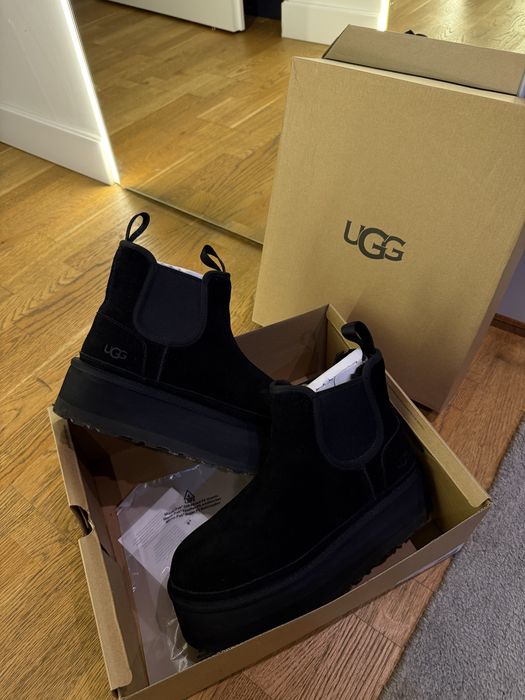 Ghete UGG cu platforma
