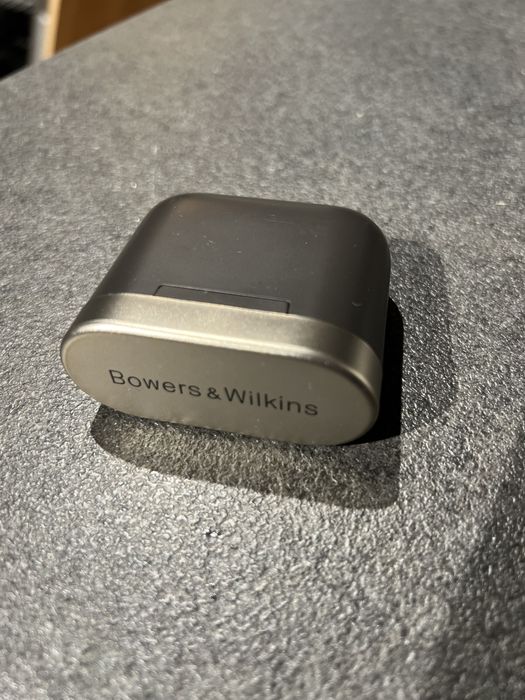 Casti Bowers & Wilkins PI7