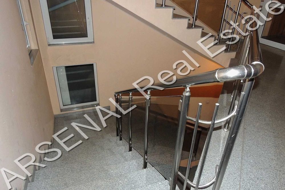 Дава се под наем Тристаен апартамент в София, Красно село - 120 кв.м за 550 € - Снимка #4