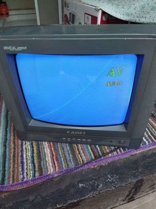 Продам телевизор