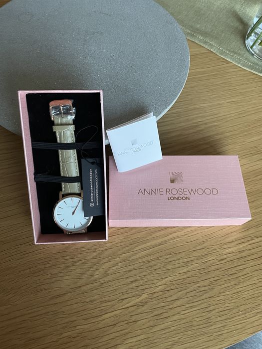 Дамски часовник Annie Rosewood