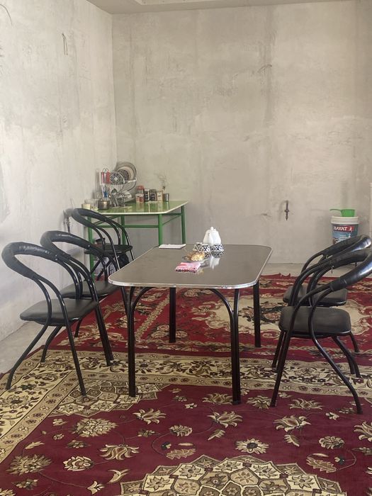 Stol stullar 6kishilik xolati ideal