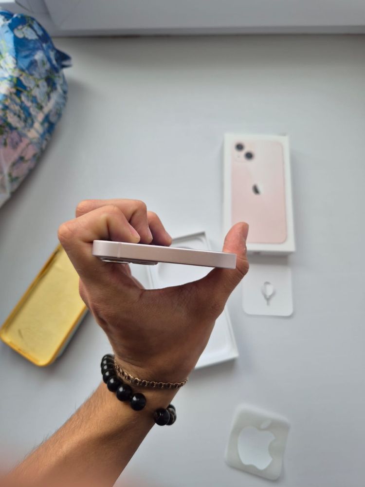 13 Iphone с коробкой