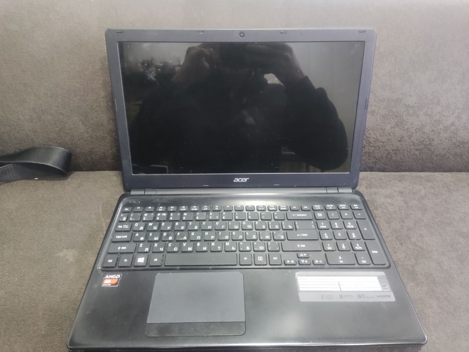 Acer noutbuk sotiladi