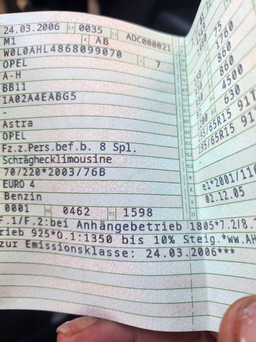 Vând mașină Opel Astra