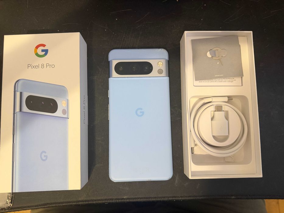 Google Pixel 8 Pro 256GB + Pixel Watch 2 LTE