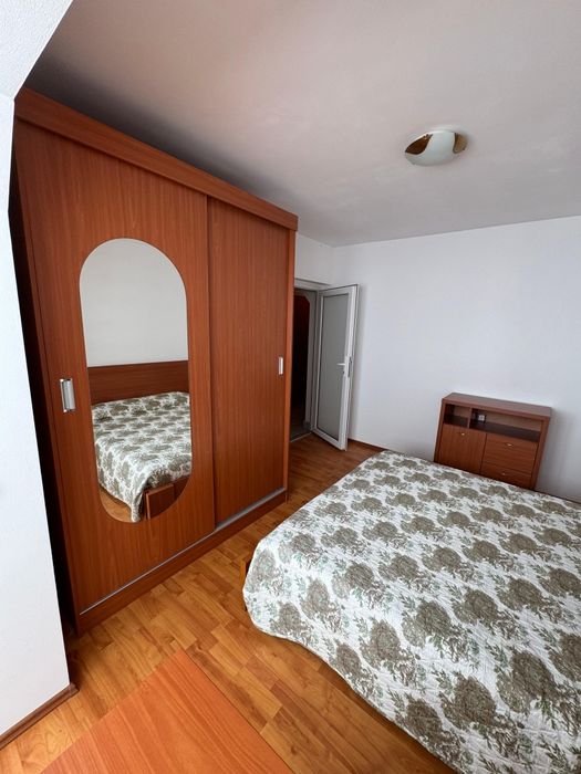 Apartament 3 camere(93 mp) , decomandat, etajul 2, zona Alfa