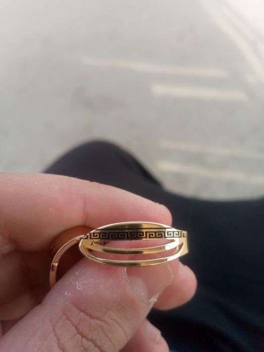 Tillo halqa sotiladi