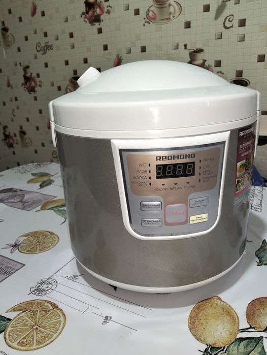 мультиварка, в отличном состоянии