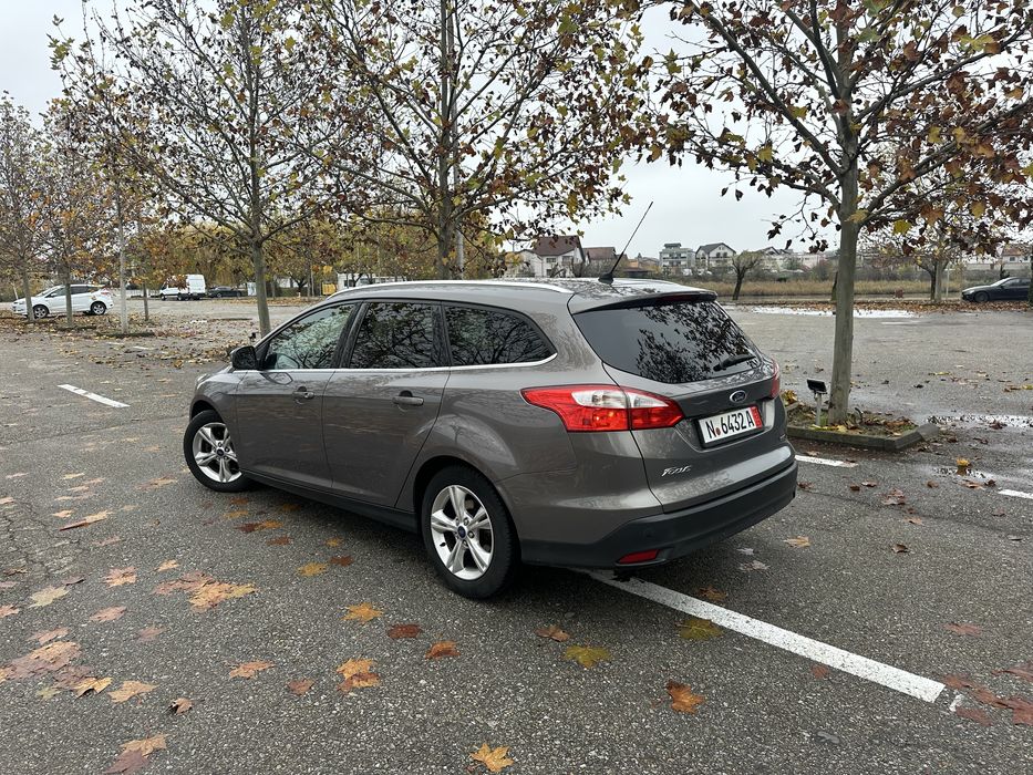 Ford Focus 1,6 tdci An 2012, numere valabile